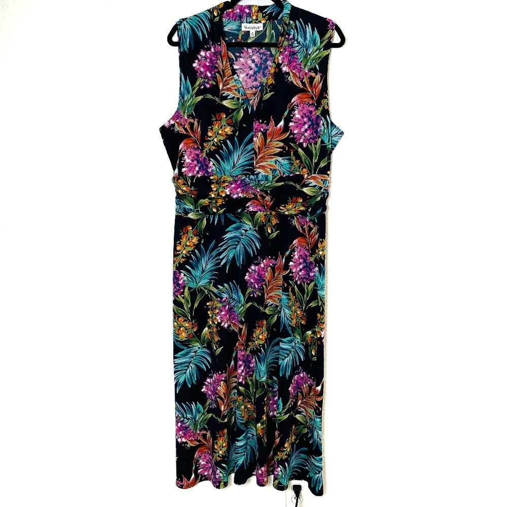 Northstyle Tropical Maxi Dress Size 18 Sleeveless Stretchy Floral Hawaii‎ Resort